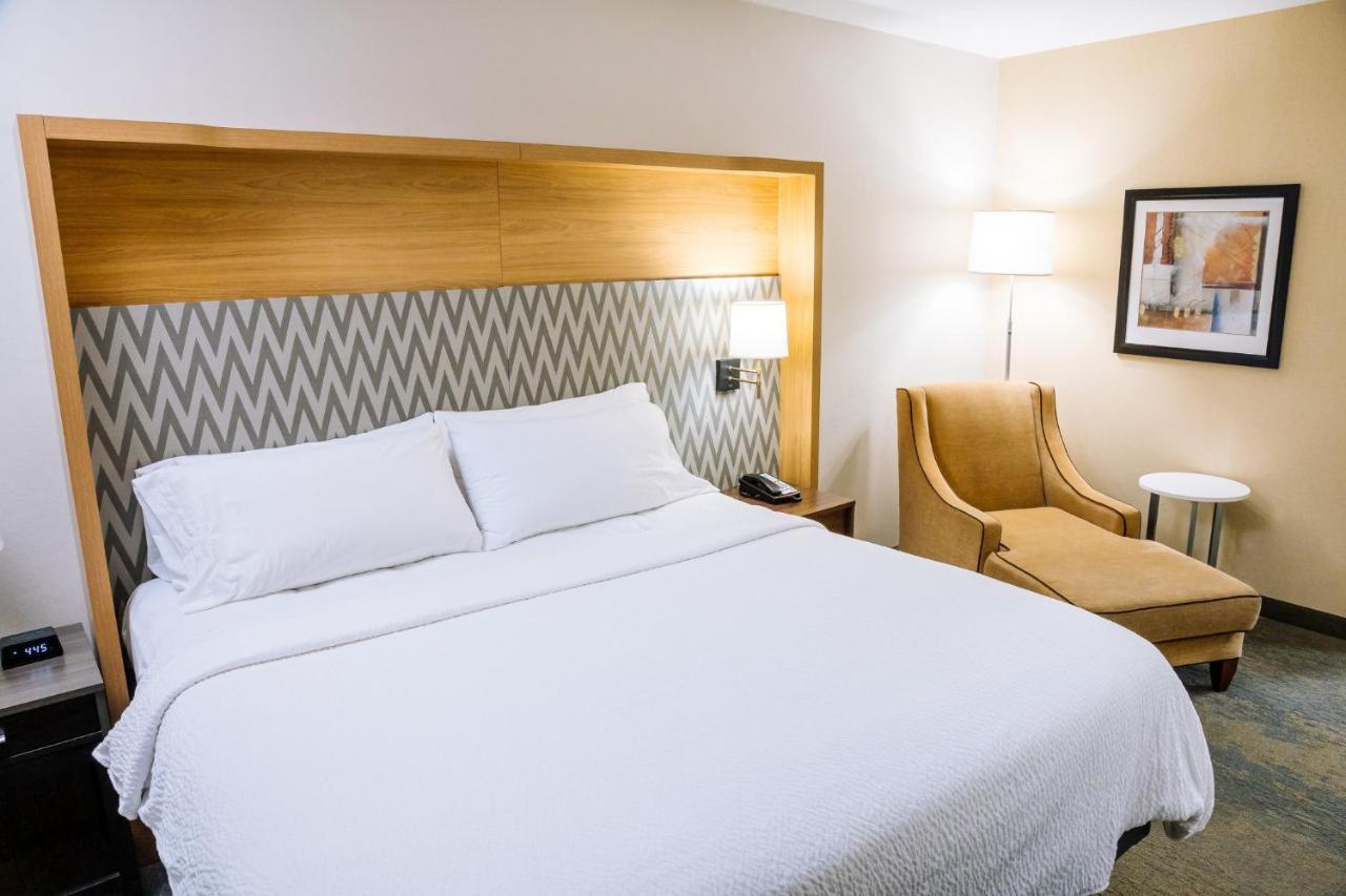 Holiday Inn Hotel & Suites Stockbridge-Atlanta I-75 By Ihg Extérieur photo