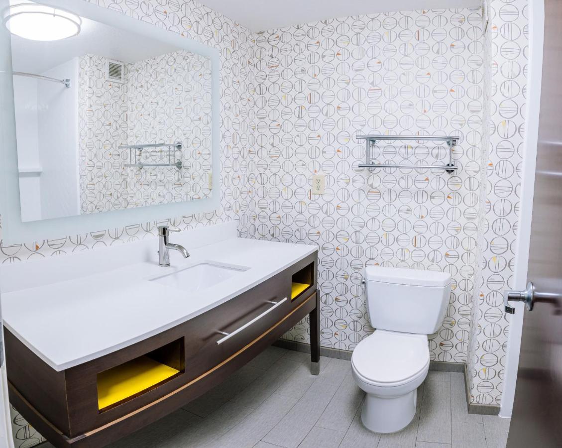 Holiday Inn Hotel & Suites Stockbridge-Atlanta I-75 By Ihg Extérieur photo